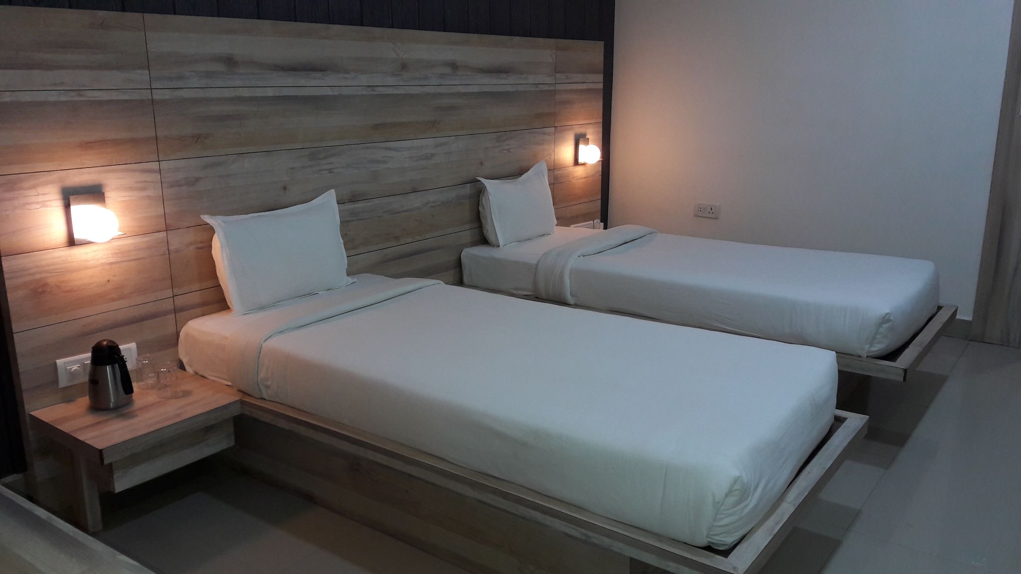 Hotel Samdareeya Deluxe Room 