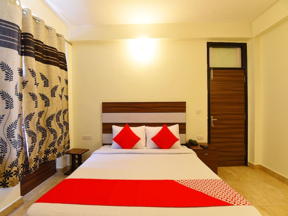 undefined OYO 12818 Dev Villa 8