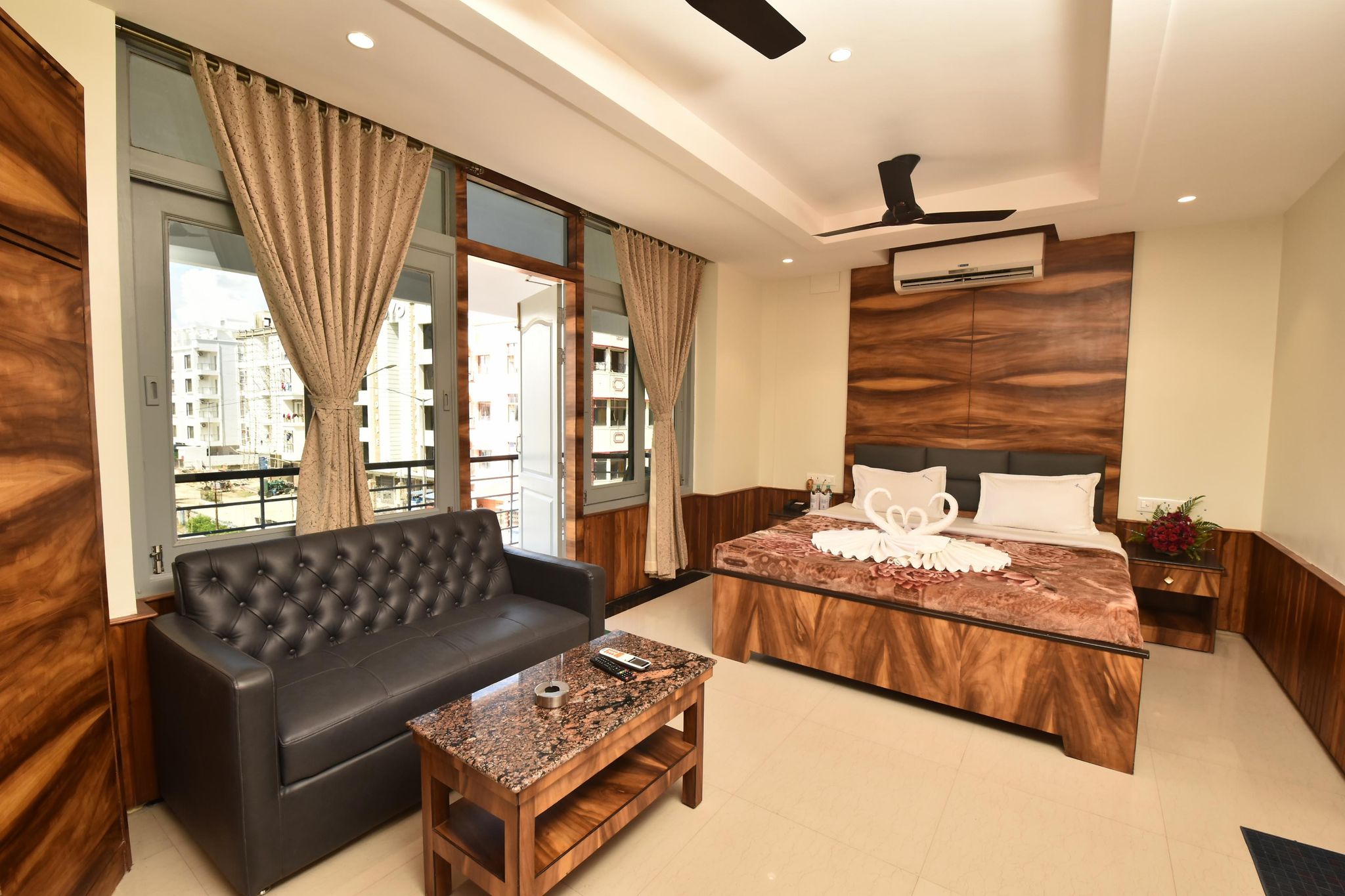 image_2882116_c7bbb1c3-1ba5-4204-adab-c30074b14d85