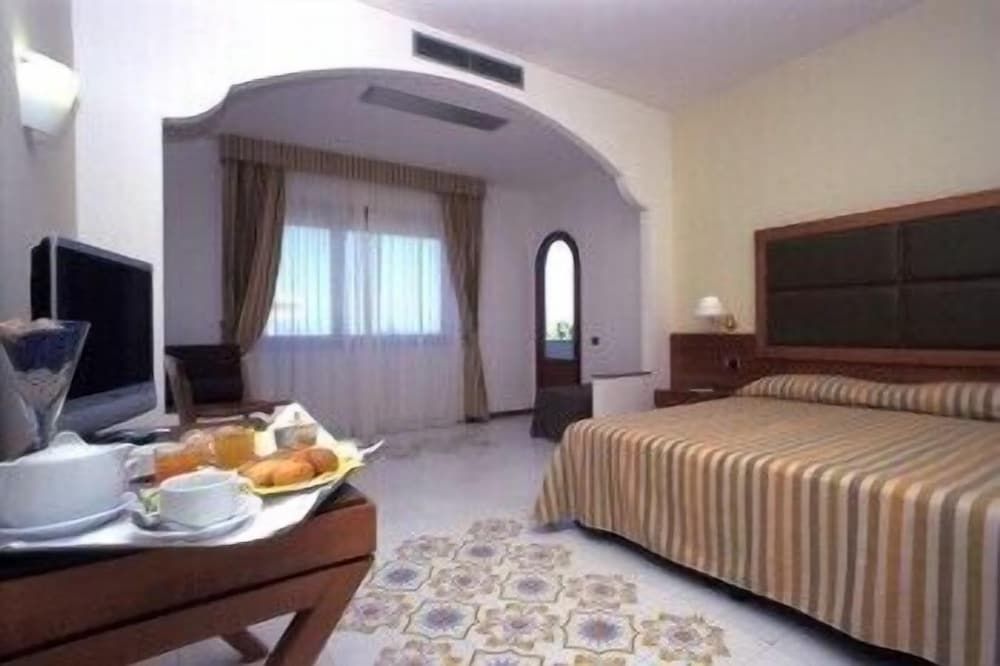 Grand Hotel Don Juan Junior Suite 2