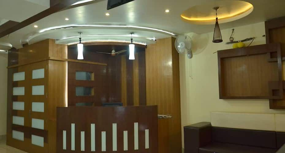 undefined Hotel Crystal 2