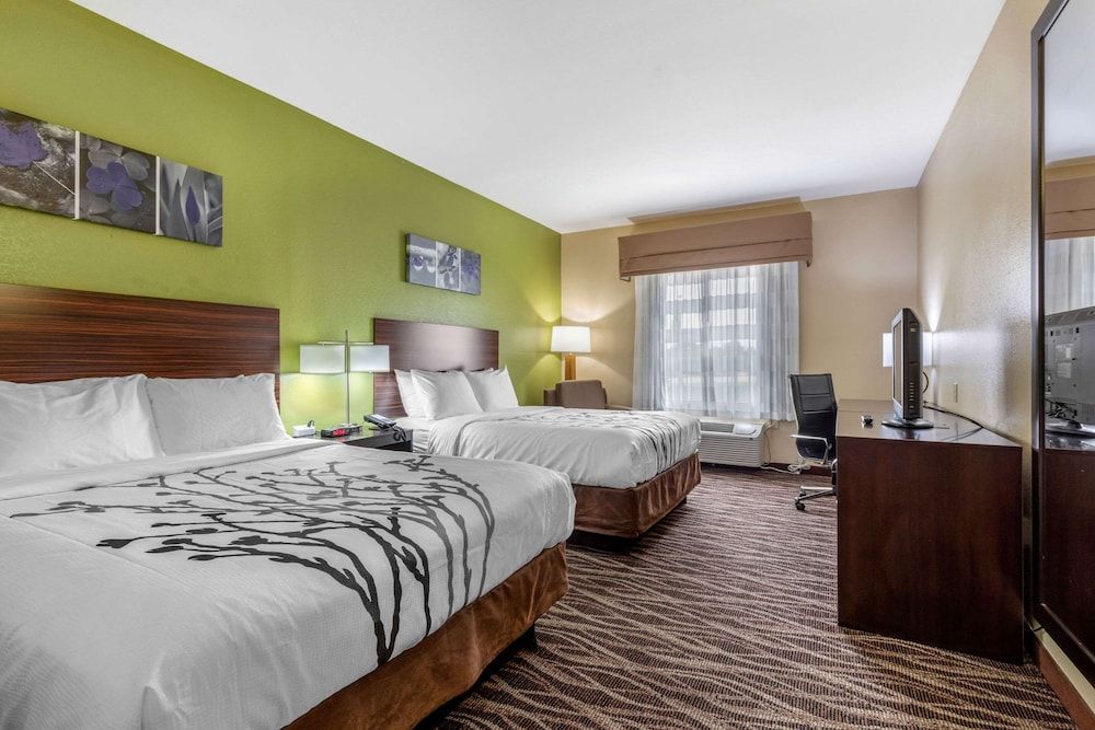 Room, 2 Queen Beds, Accessible, Non Smoking