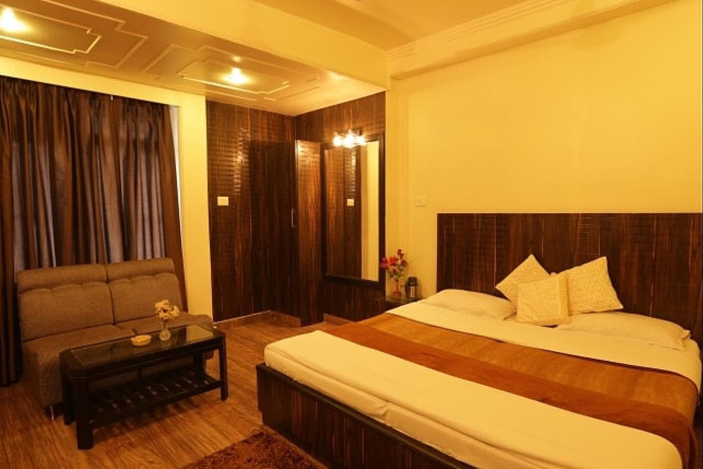 Hotel Sangeet The Mall Road Hotel Super Deluxe Room 12