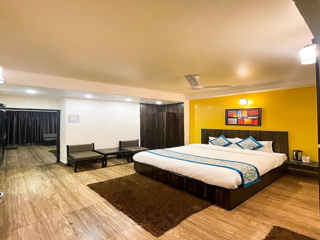 Hotel Sangeet The Mall Road Hotel Super Deluxe Room 2