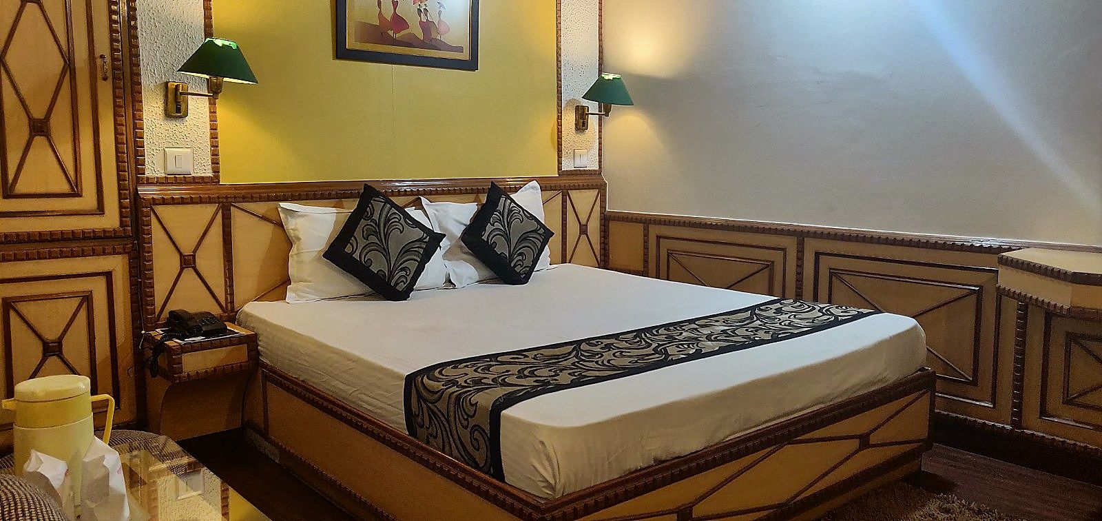 Hotel Sangeet The Mall Road Hotel Deluxe Room 3