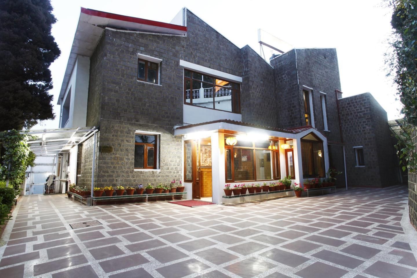 CoverImage