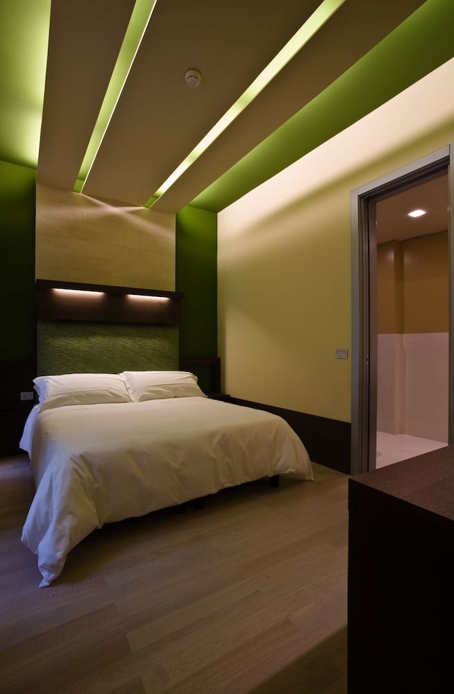 Eos Hotel Standard Double Room 6