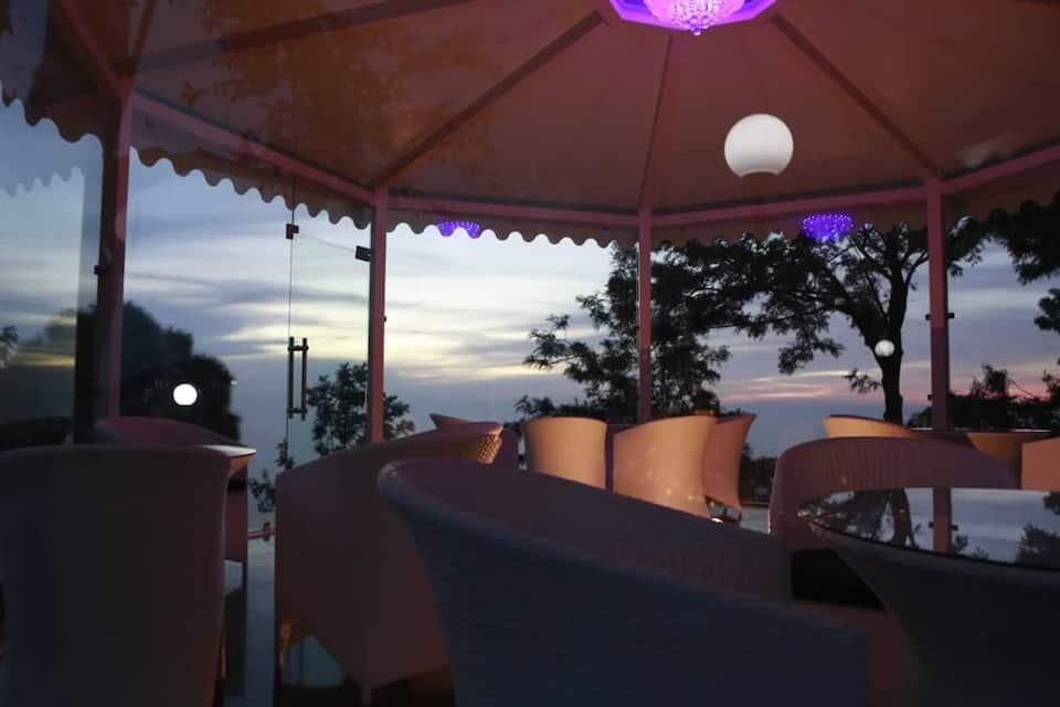 undefined Aestus Wellness Centre 10