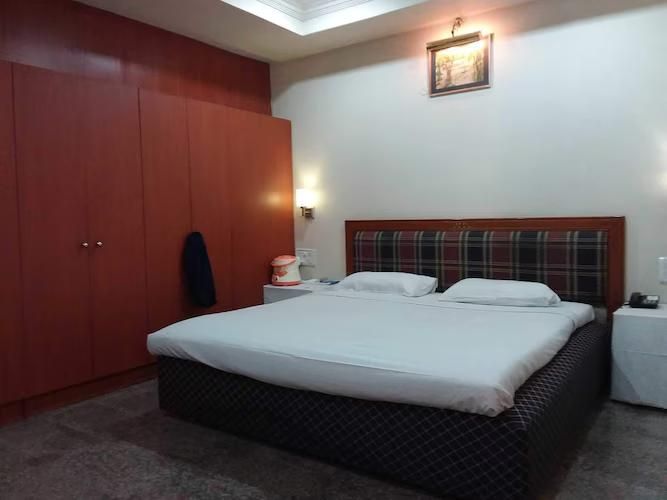 undefined Hotel SV Regency 5