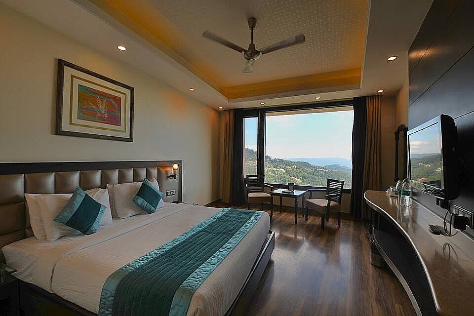 CG Club Room