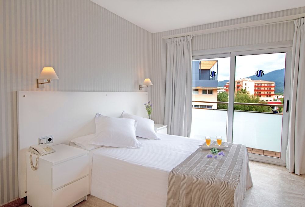 SM Hotel Turissa Double or Twin Room 6