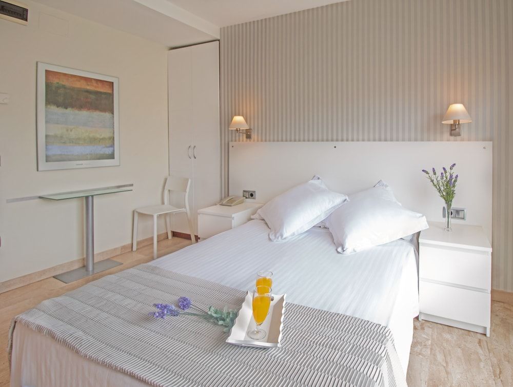 SM Hotel Turissa Double or Twin Room 7