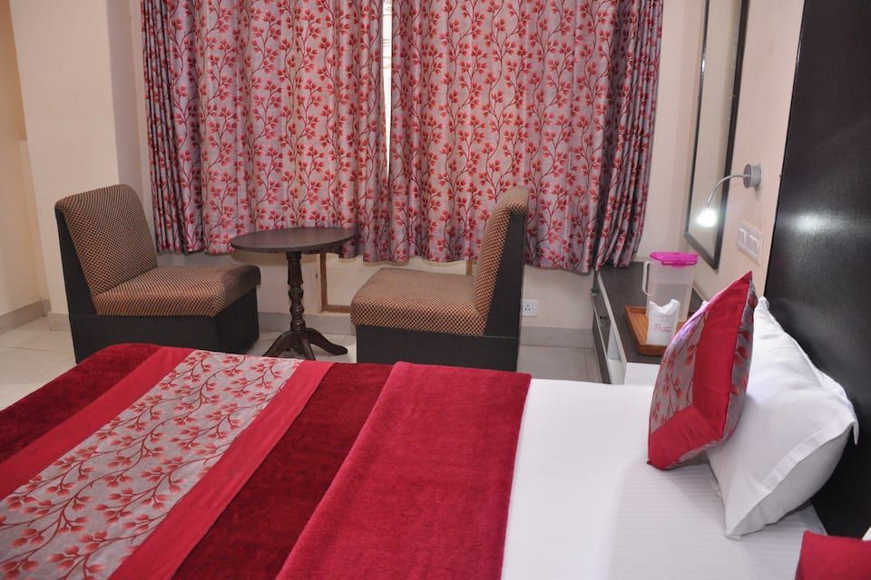 Hotel City Heights Deluxe Room 29