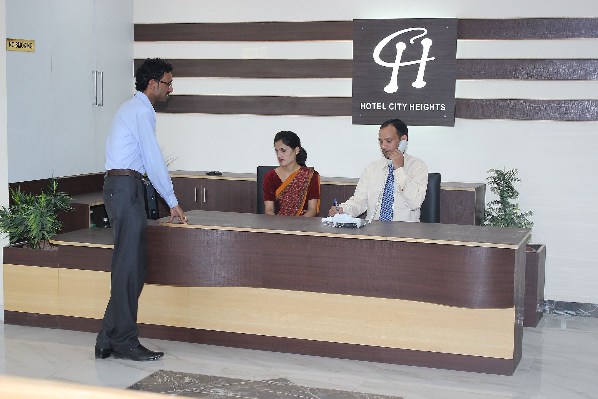 Hotel City Heights Deluxe Room 24