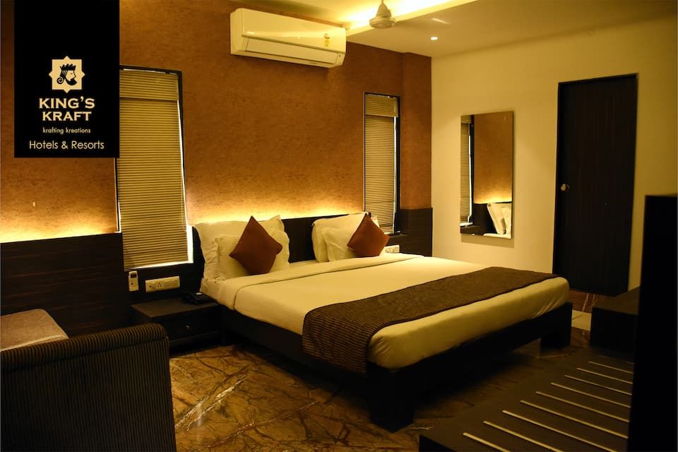Club Room