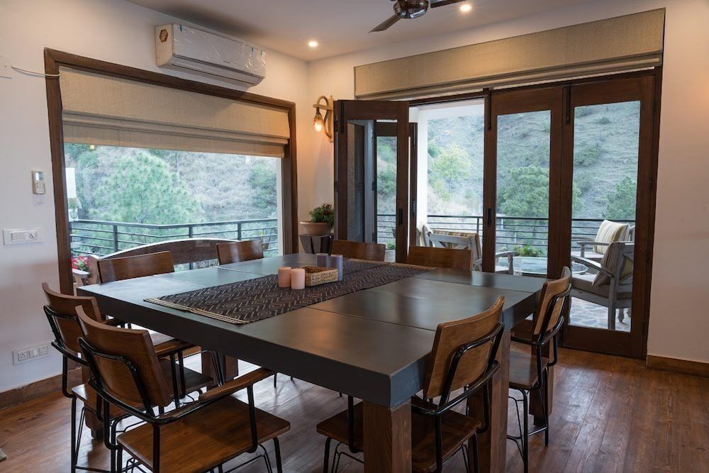 Boho Heights Kasauli Premium Apartment 3