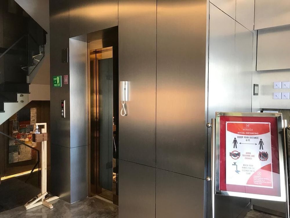 Elevator