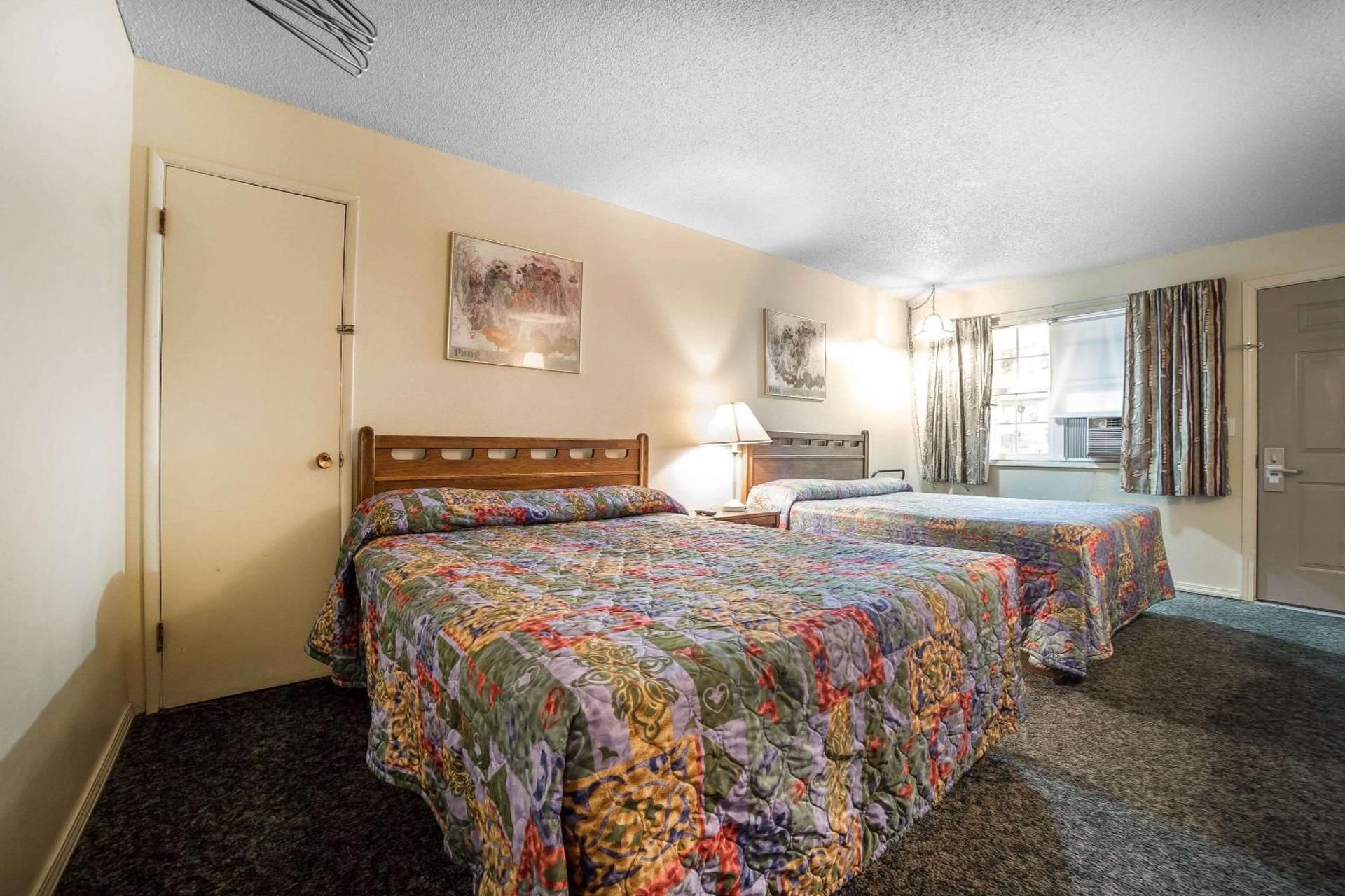 2 Queen Beds, Nonsmoking