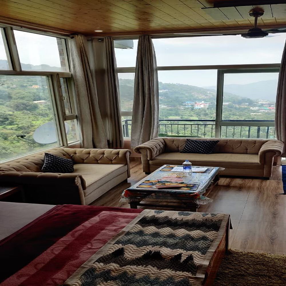 Deluxe room (A/C) without balcony