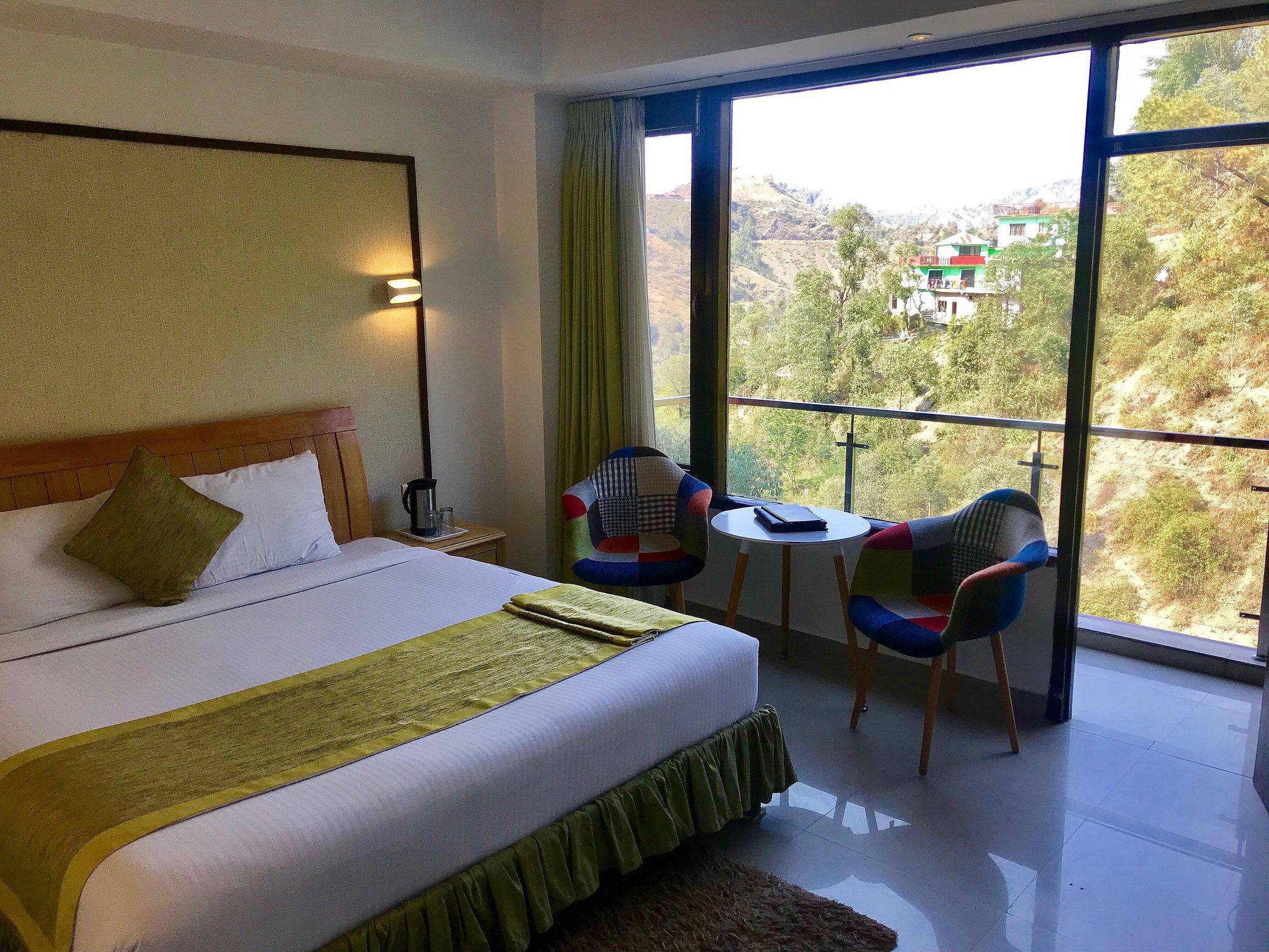 Resort Eutopia Economy room 5