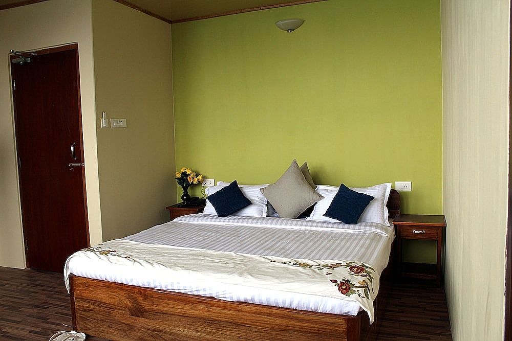 undefined The Hill Castle 9