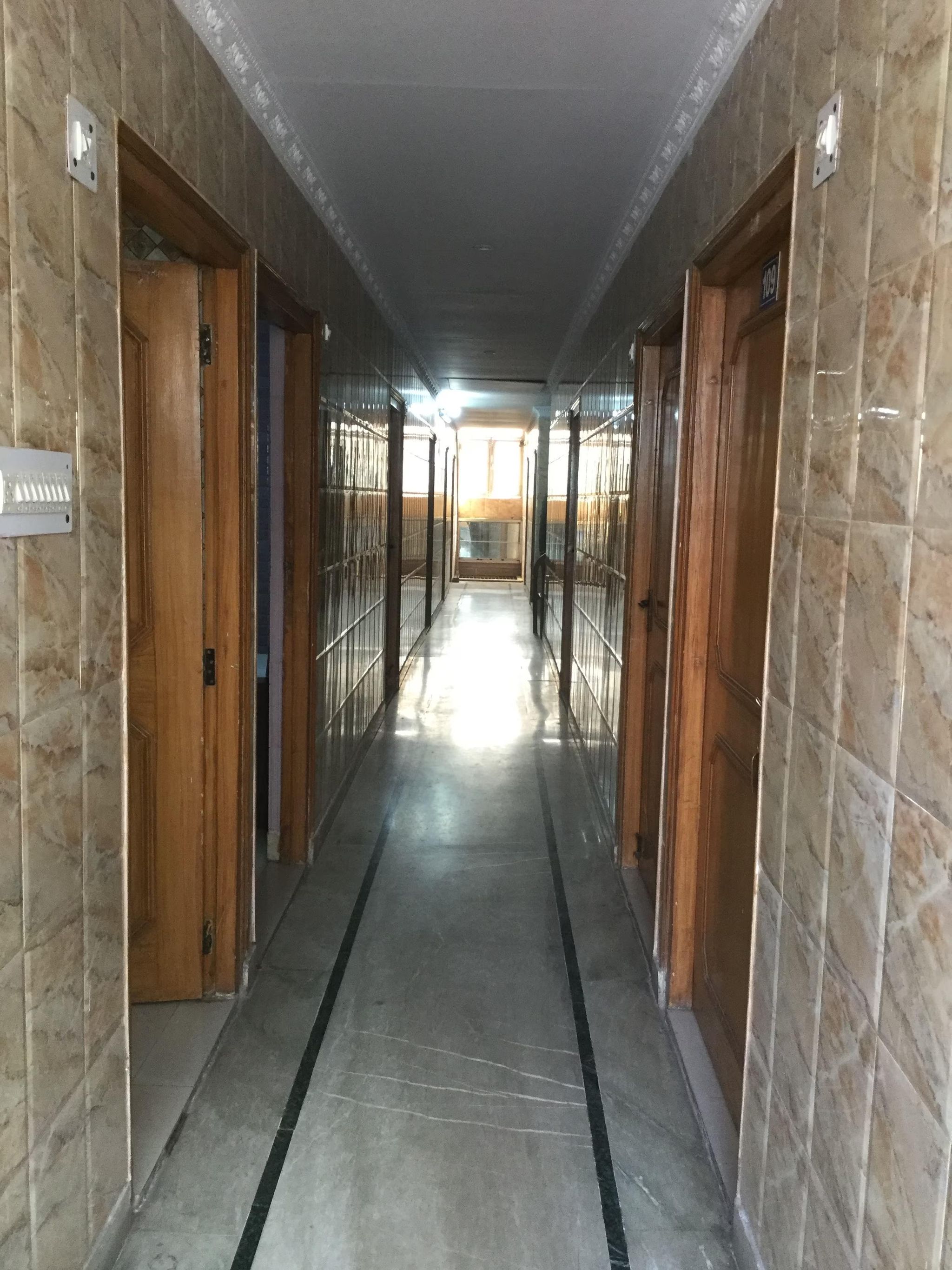 undefined Hotel Grant Deluxe 5