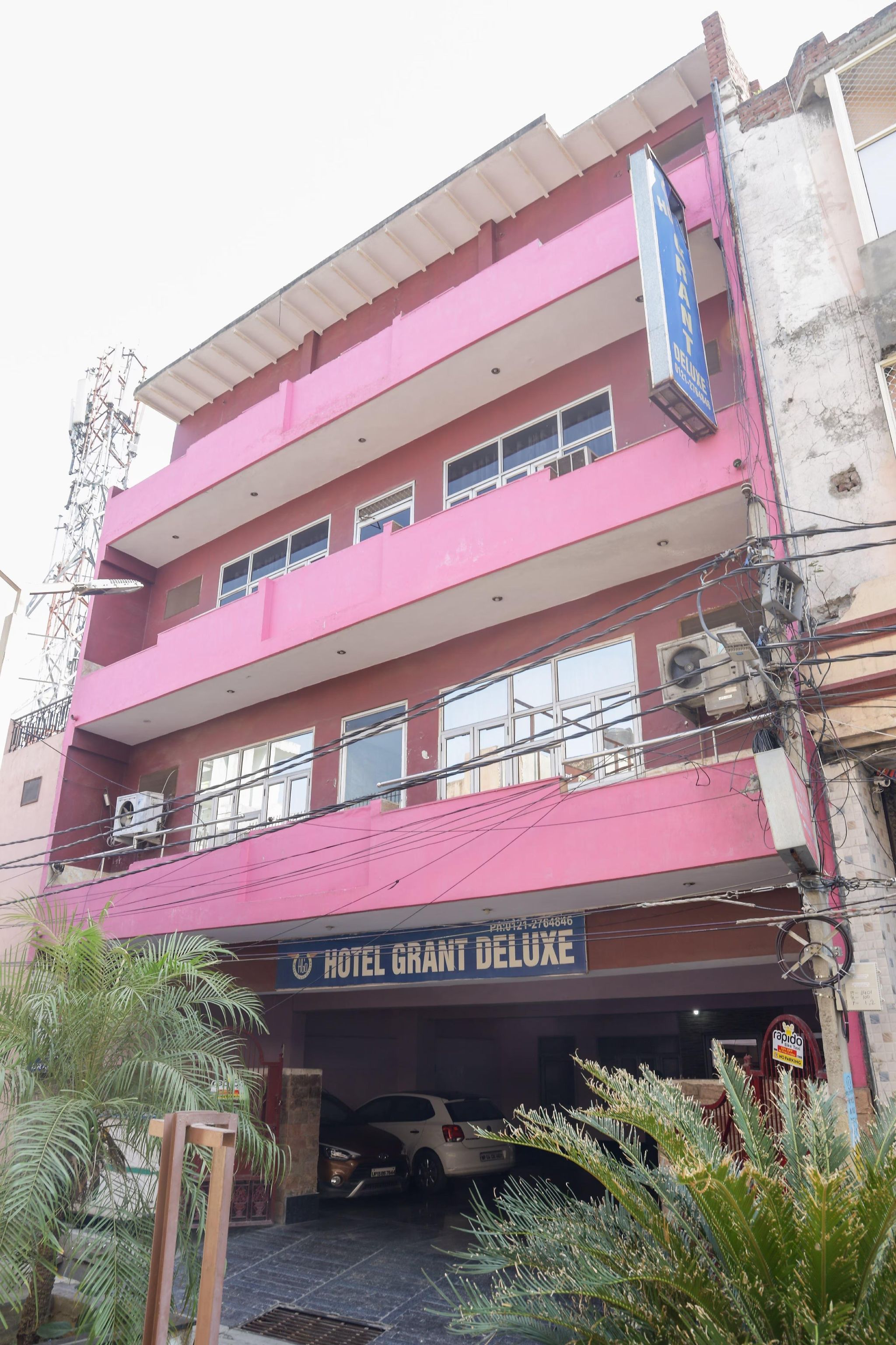 undefined Hotel Grant Deluxe 6