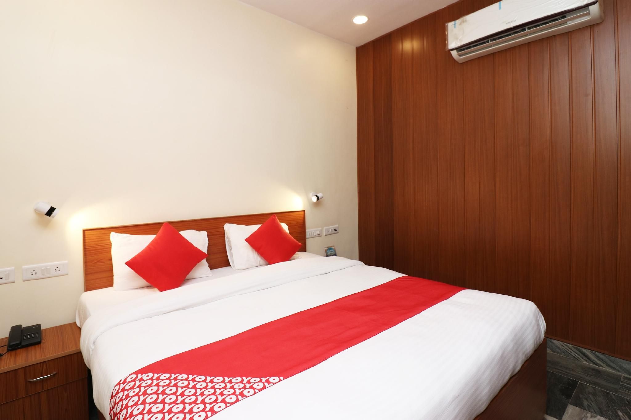 undefined Hotel O by OYO Meerut International 4