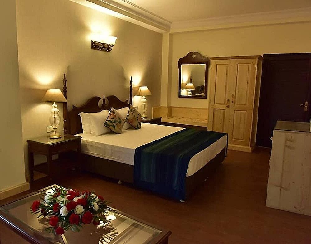 The Oaktree House Premium Room ( Non View ) 5