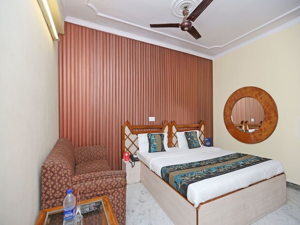 undefined OYO 9554 Hotel Grand Plaza 7