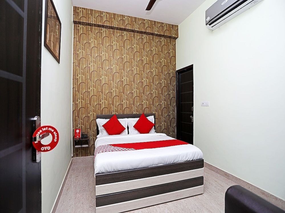 undefined OYO 17293 Country Residency 10