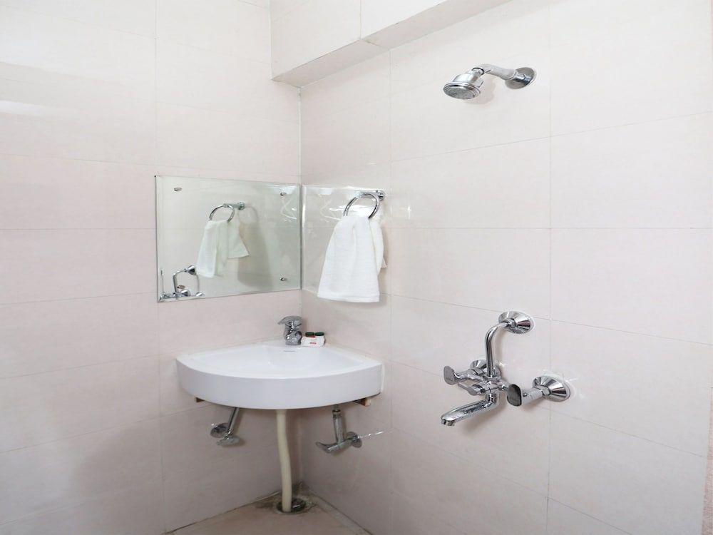 OYO 12230 Rockwood Inn Double or Twin Room 16
