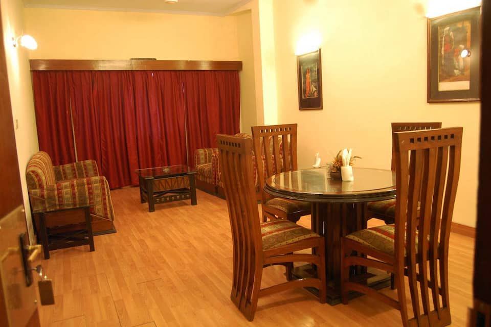 undefined Hotel Uberoi Anand 4