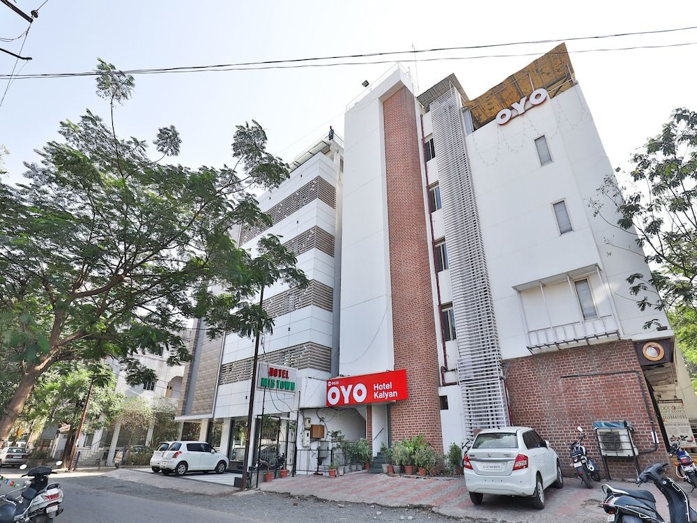 undefined Hotel Uberoi Anand