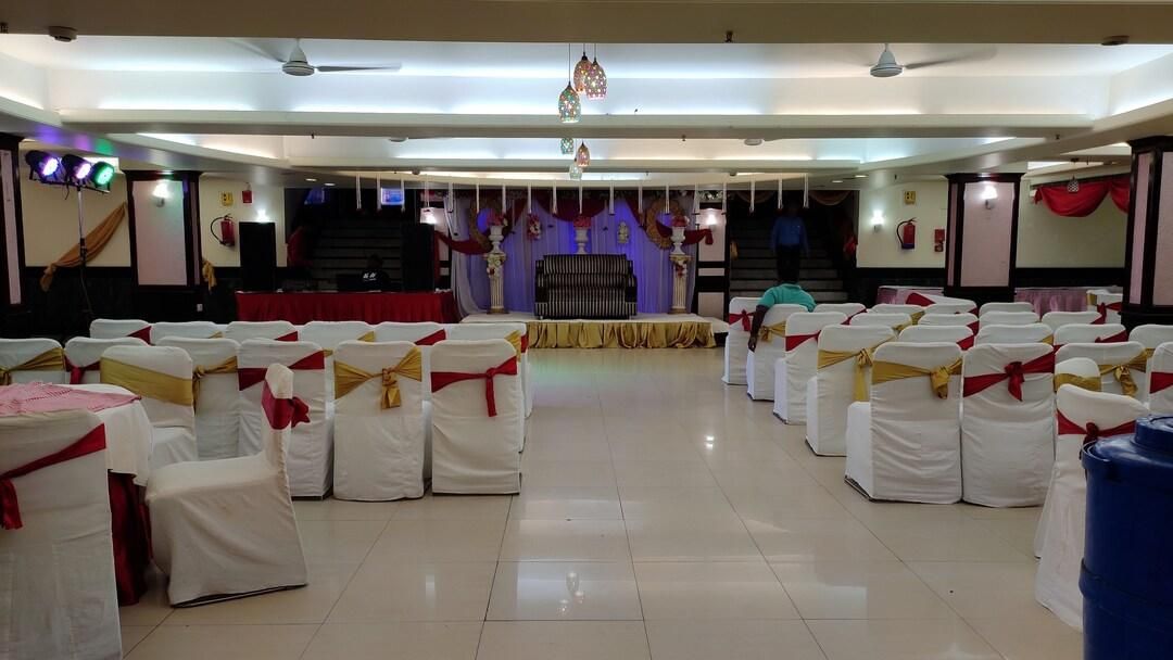 undefined Avadh Hotel 9