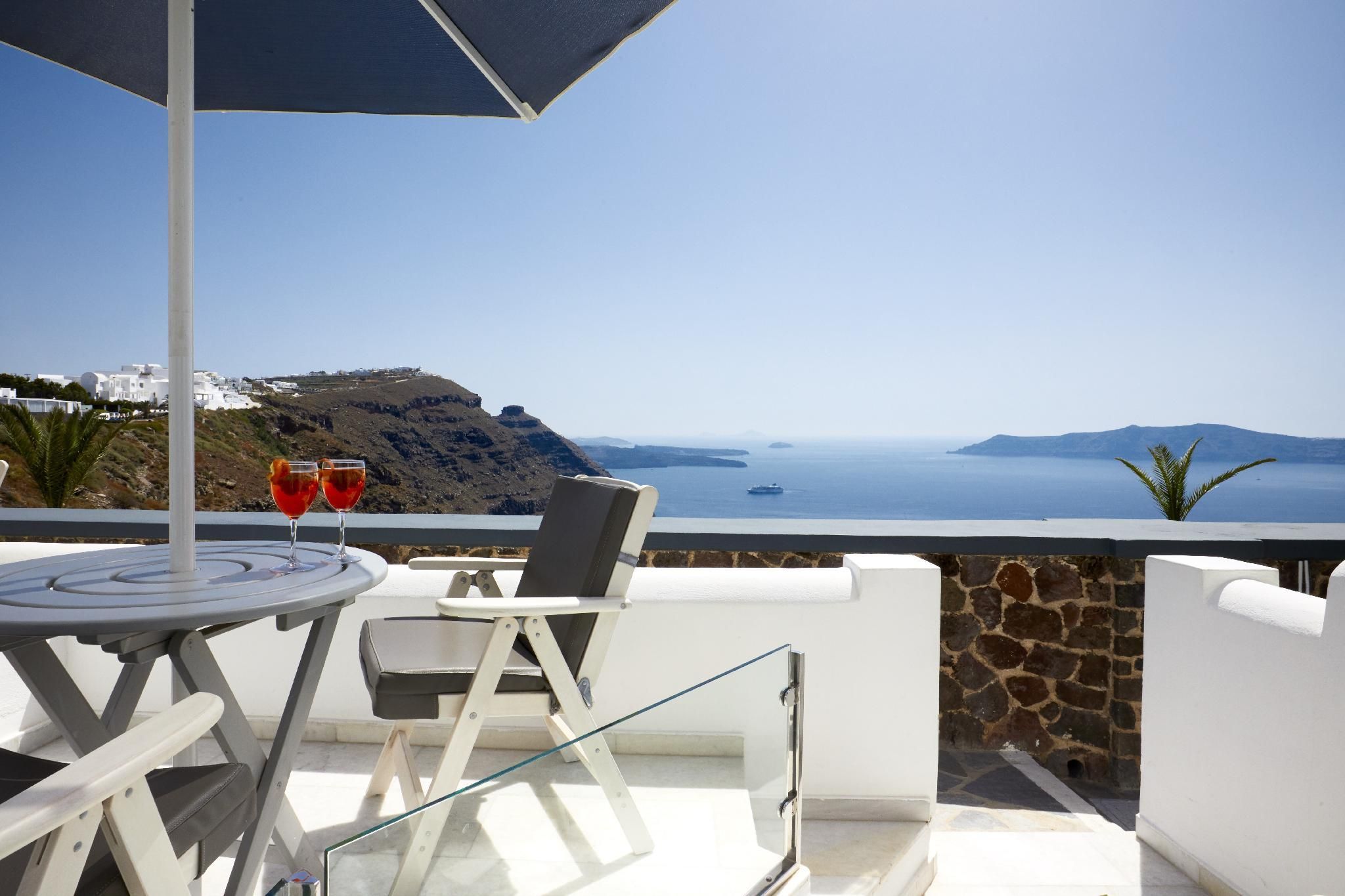 2-Bedroom Caldera View