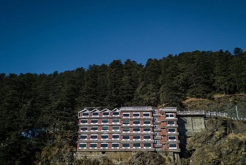 undefined Rocky Knob (Explore World Art in One Property)