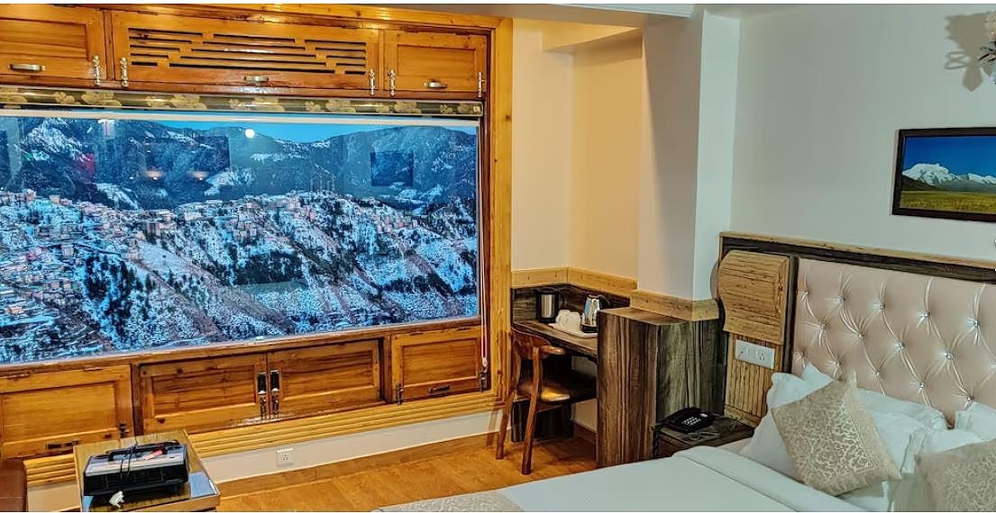 Rocky Knob (Explore World Art in One Property) Rocky Room Super Deluxe 3