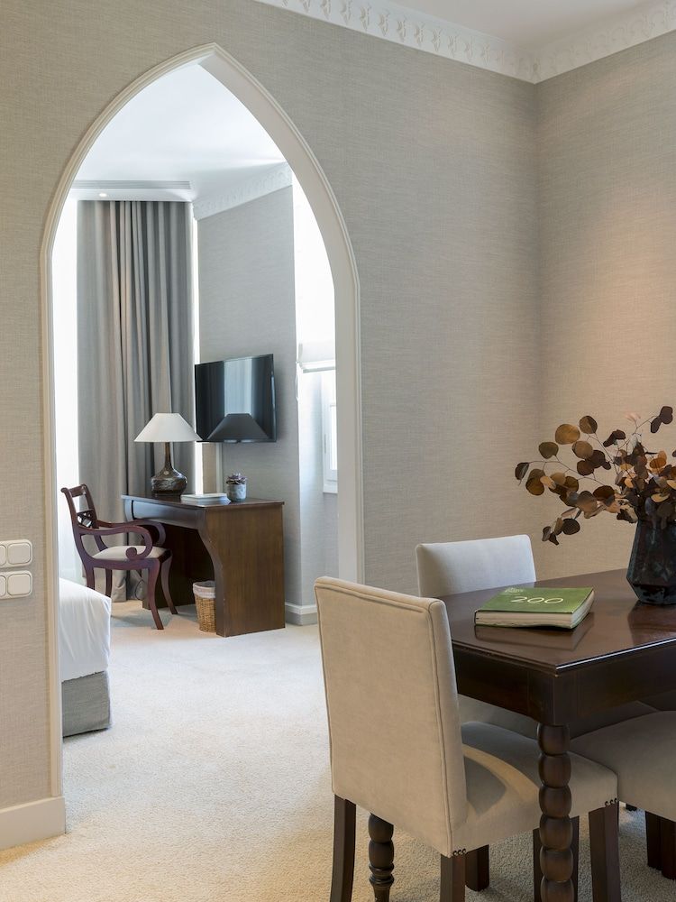 Kefalari Suites Superior Suite 8