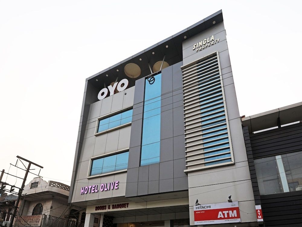 undefined OYO 28017 Hotel Olive 3