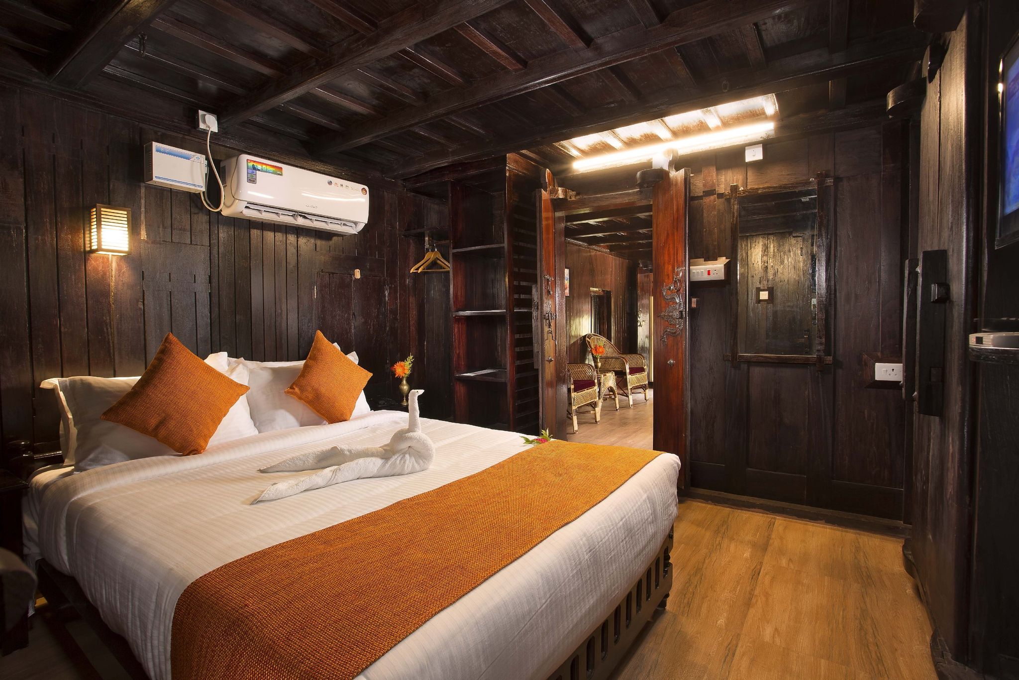 Spices Lap Resort Heritage Room AC 2