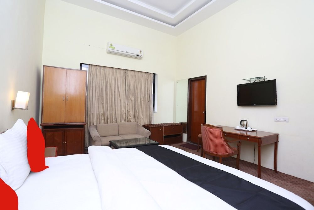 undefined Capital O 45308 Hotel Highway 8