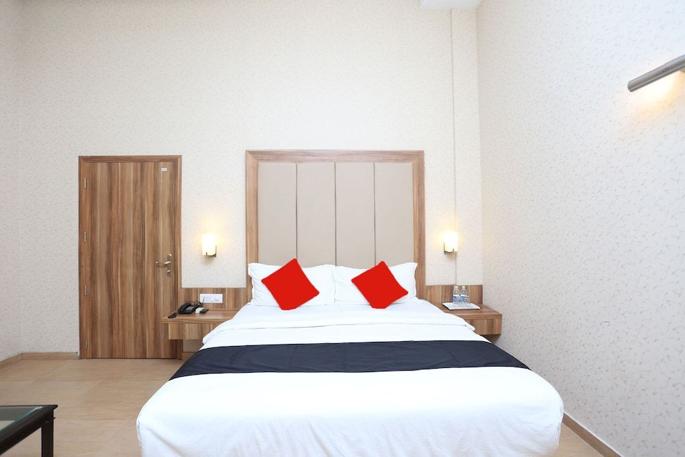 undefined Capital O 45308 Hotel Highway 9