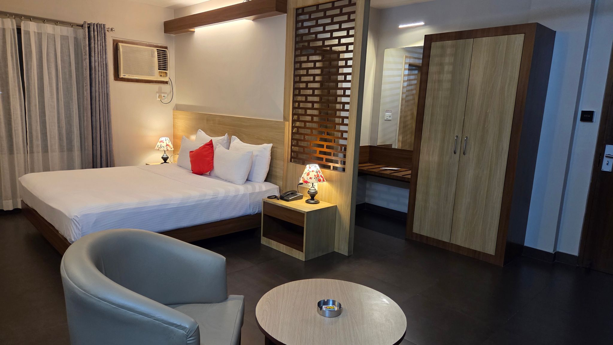 Luxury Room