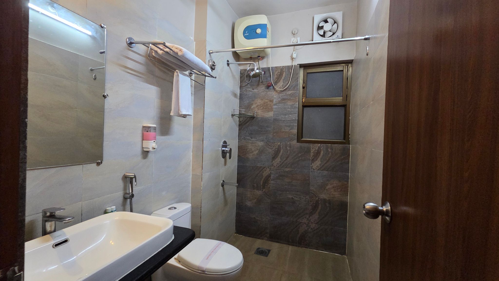 Hotel Gulmohar Grand Premium Twin Bed Room 7