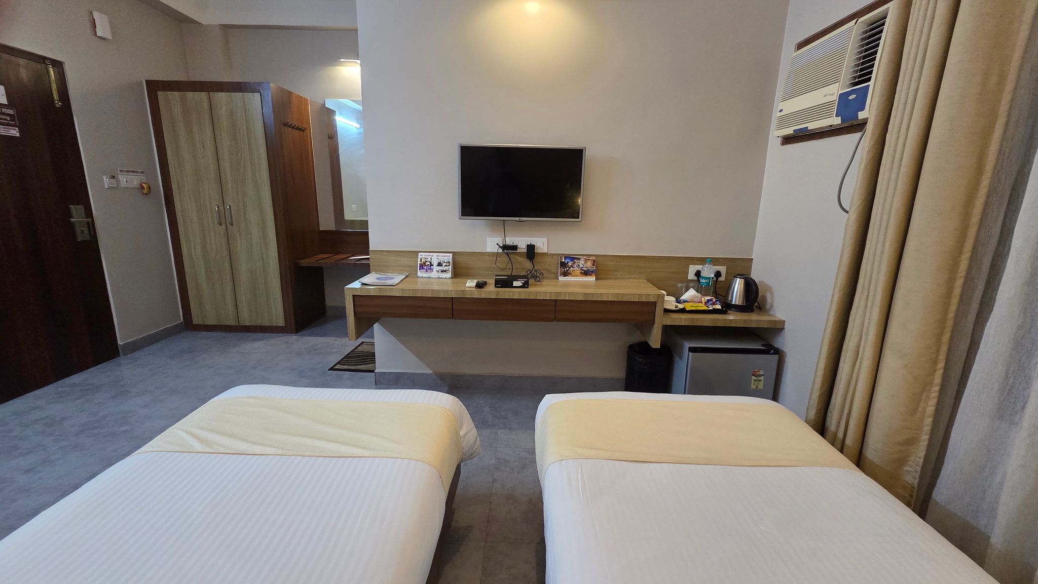 Premium Twin Room