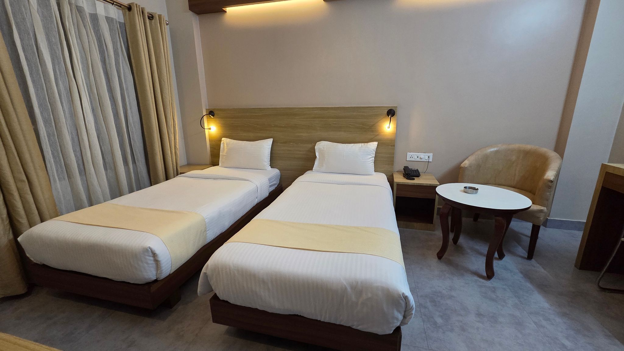 Hotel Gulmohar Grand Premium Twin Bed Room