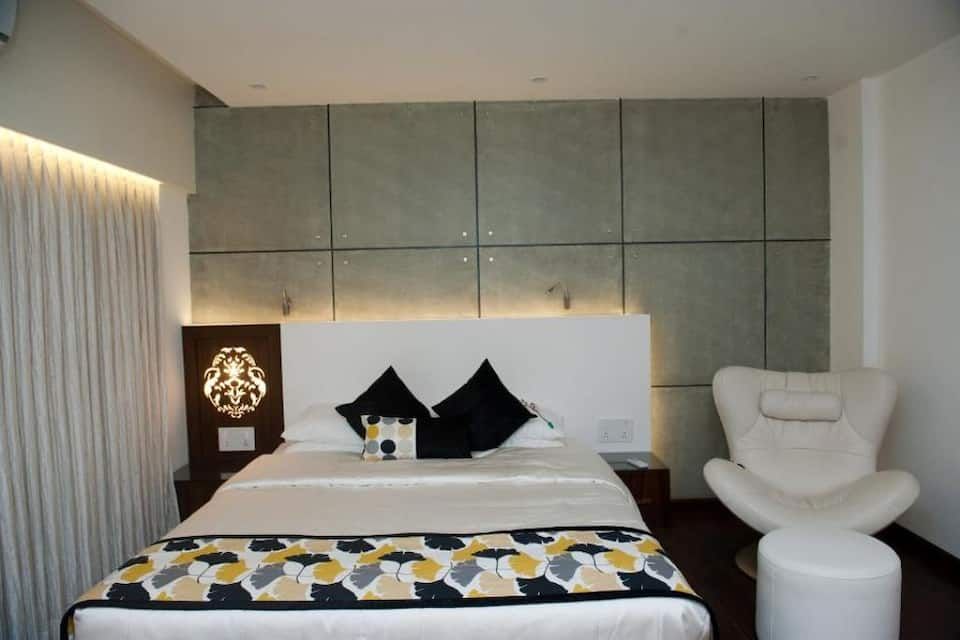 undefined Yellow Tree 8