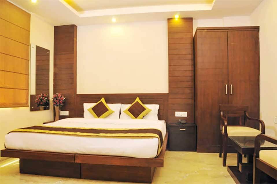 Hotel Paradise Inn Deluxe Room