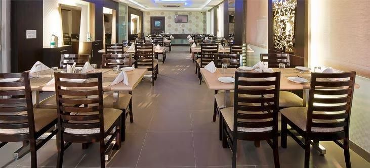 Food & Dining